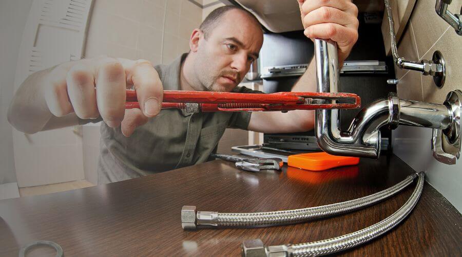 Expert burst pipe repair services in Grant, NE